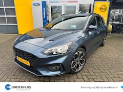 Ford Focus Wagon - 1.5 150PK AUTOMAAT ST Line-X | TREKHAAK WEGKLAPBAAR| STOEL-, STUUR- EN VOORRUITVERWARMING|