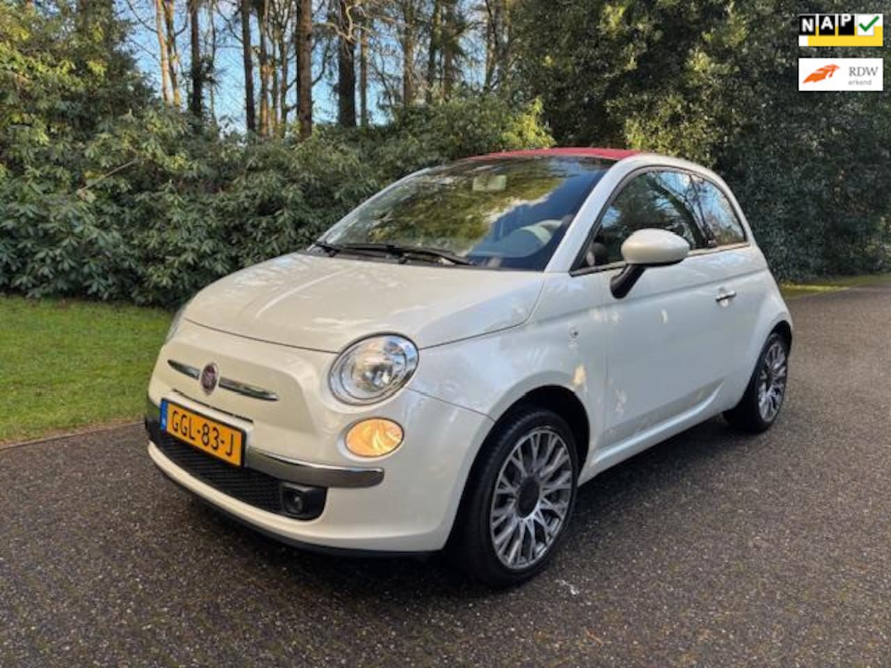 Fiat 500 C - 1.4 16v 101 pk 6-bak! Lounge Cabrio / Leer / Parelmoer - AutoWereld.nl