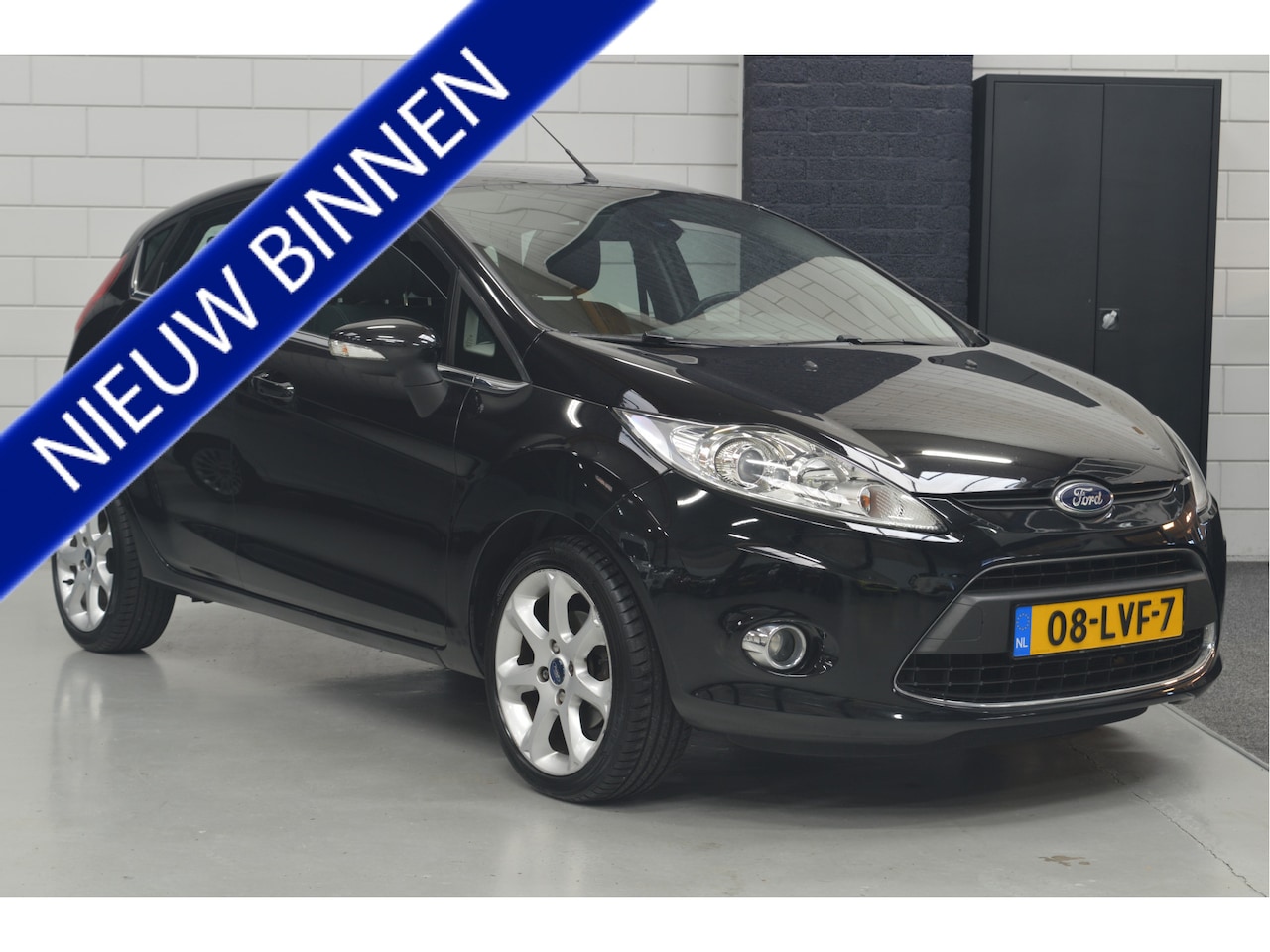 Ford Fiesta - 1.25 Titanium // CLIMA // CRUISE // PDC // - AutoWereld.nl