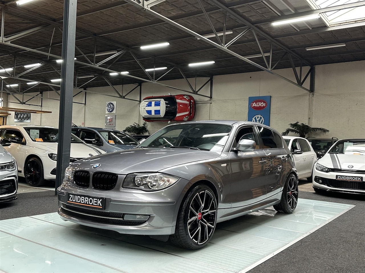 BMW 1-serie - 116i LCI 5-Deurs Clima Airco Stuurbed. Stoelverwarm. - AutoWereld.nl