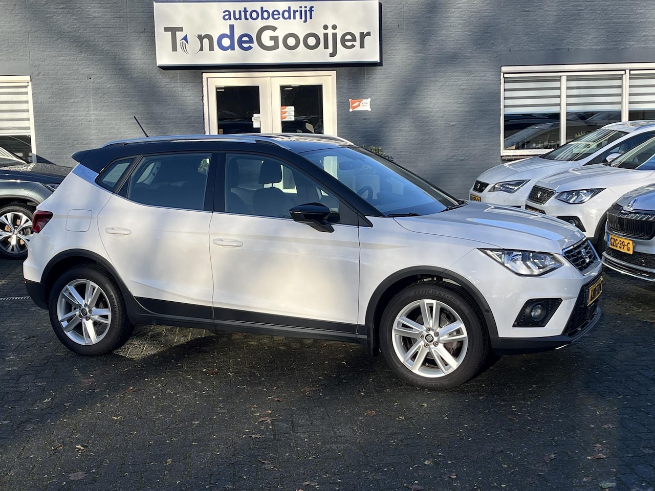 Seat Arona - 1.0 TSi DSG FR Business Intense | CLIMA | STOELVERW. | CAMERA | - AutoWereld.nl