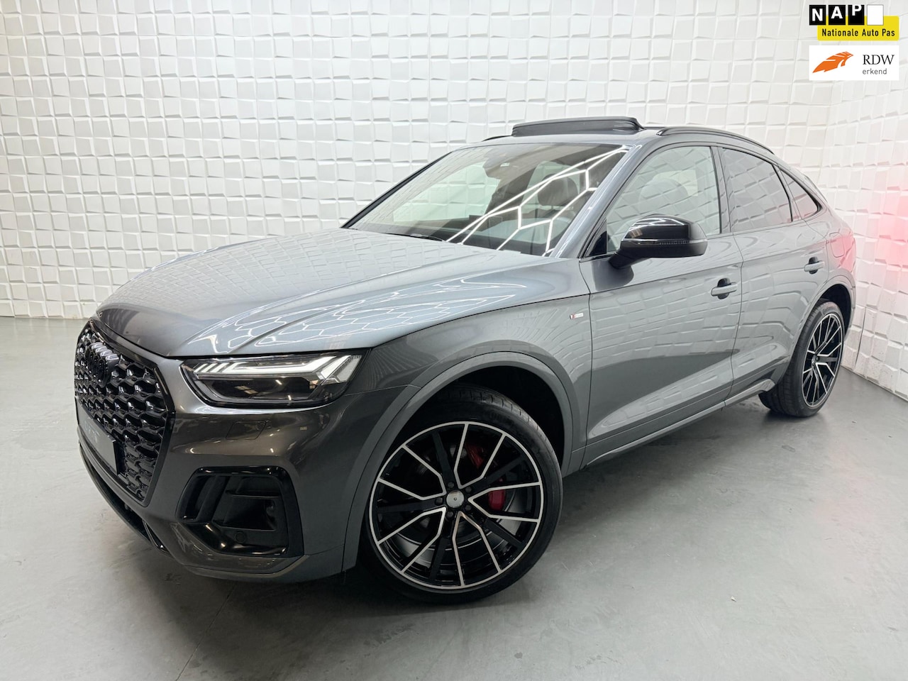 Audi Q5 Sportback - 50 TFSI e 2x S LINE PANO VIRTUAL SFEER ACC - AutoWereld.nl