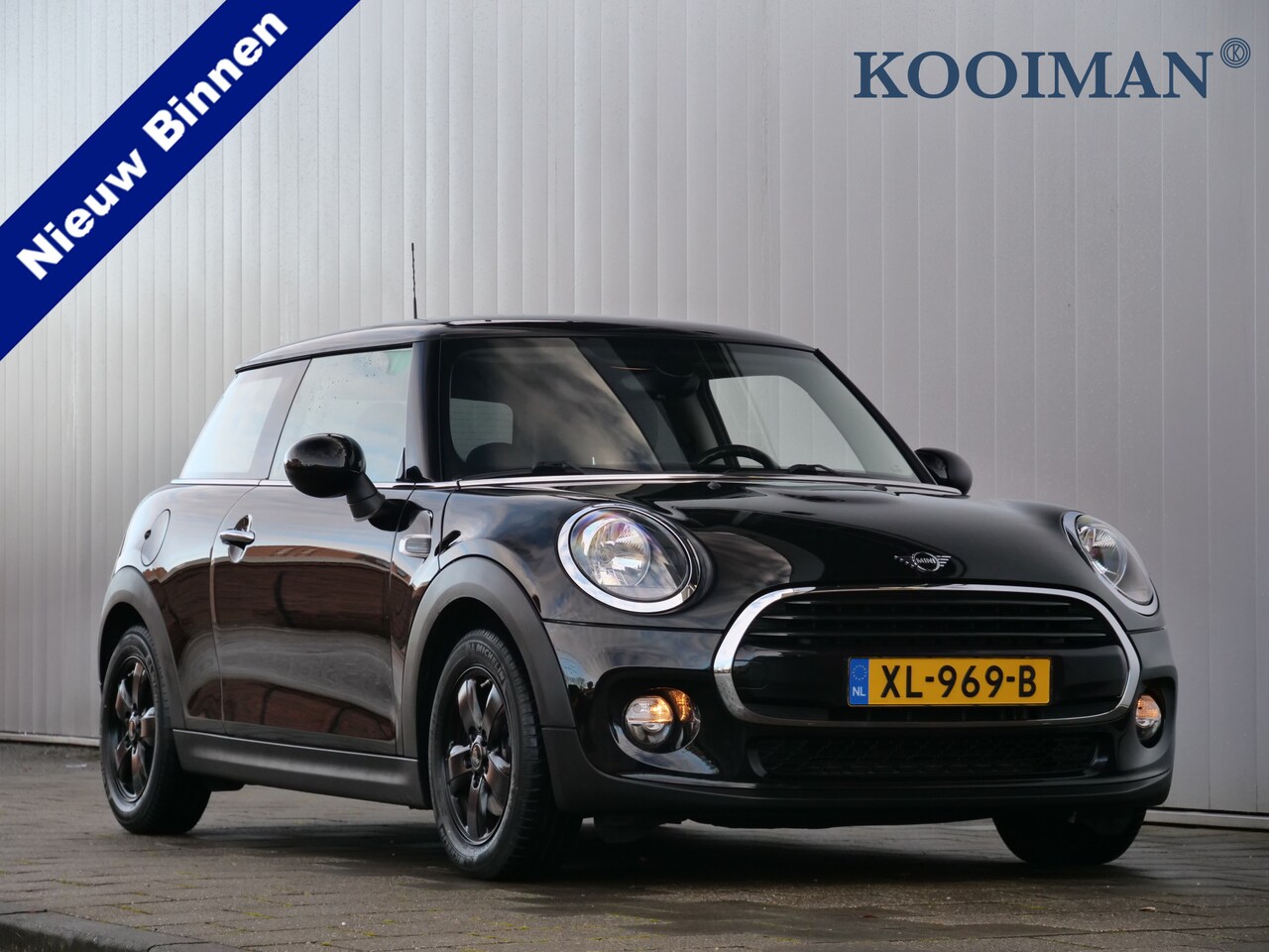 MINI Cooper - Mini 1.5 136pk Apple Carplay / Airco / Parkeersensoren - AutoWereld.nl