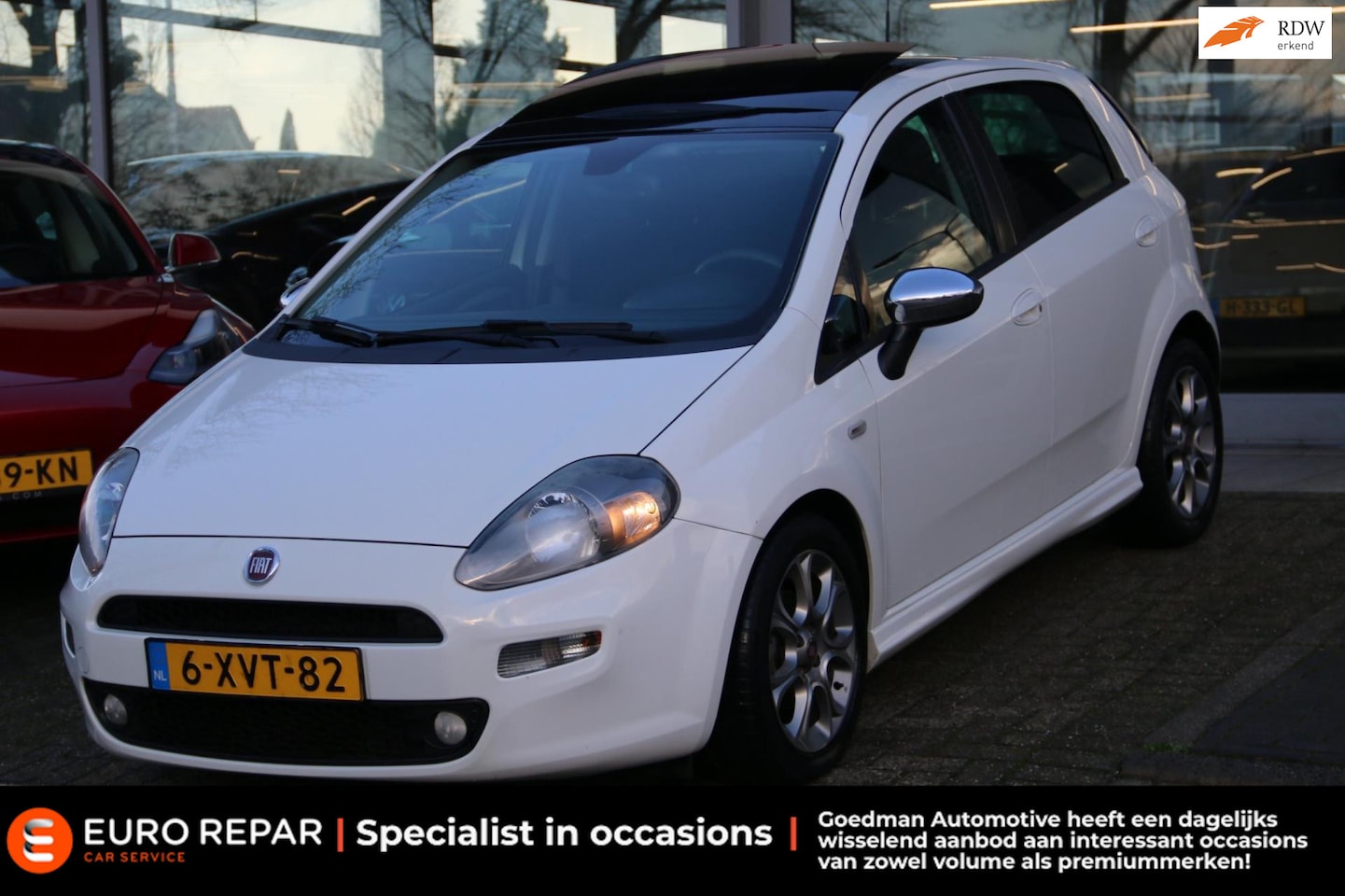 Fiat Punto Evo - 0.9 TwinAir Lounge PANO-DAK NL-AUTO NAP! - AutoWereld.nl