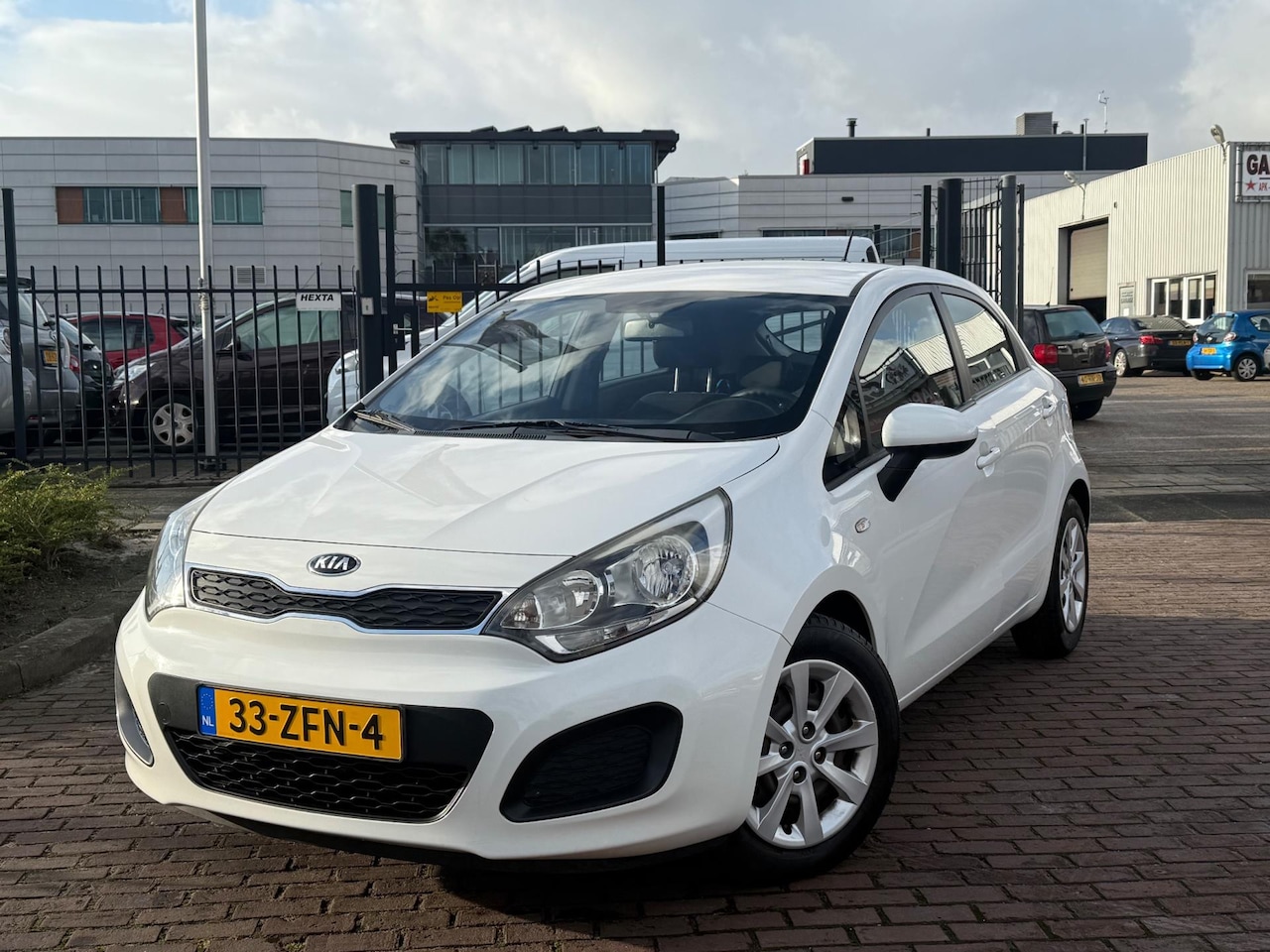 Kia Rio - 1.2 CVVT Comfort Pack 1.2 CVVT Comfort Pack, Airco, Dealer onderhouden, NAP - AutoWereld.nl