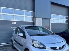 Toyota Aygo - 1.0-12V AIRCO 5 deurs