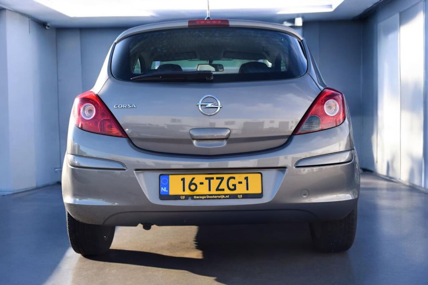 Opel Corsa - 1.4-16V Anniversary Edition, Elektrisch pakket, NAP, Navigatie