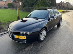 Alfa Romeo 159 - 1.9 JTS Strada LEER AIRCO CRUISE