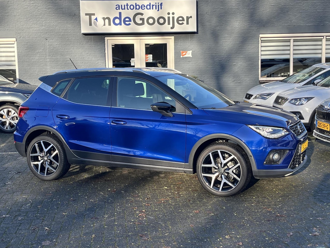 Seat Arona - 1.0 TSi FR Business Intense | NAV. | CAMERA | STOELVERW. | 18" | LED | - AutoWereld.nl