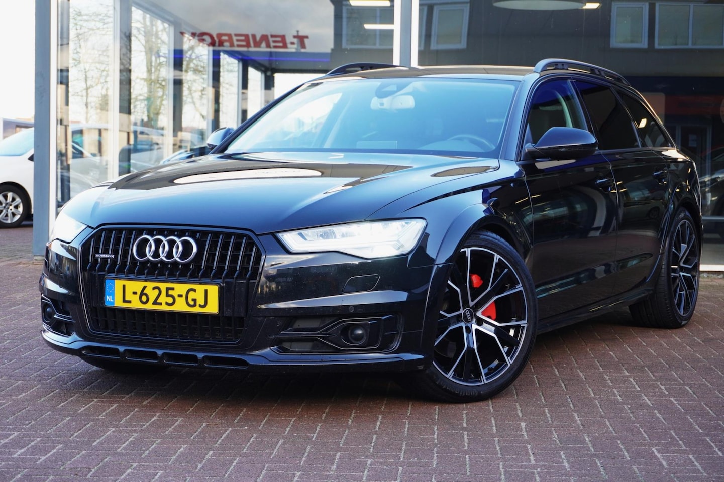 Audi A6 allroad quattro - 3.0 TDI Premium Edition | Automaat | Camera | Luchtvering | Vol opties | PDC | Trekhaak | - AutoWereld.nl