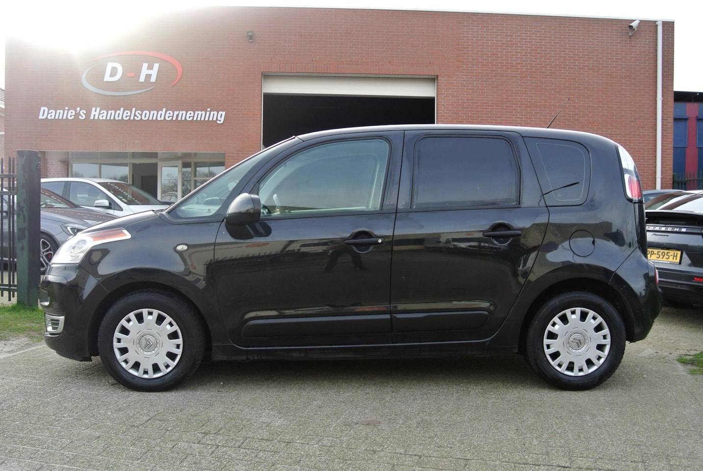 Citroën C3 Picasso - 1.4 VTi Exclusive airco inruil mogelijk - AutoWereld.nl