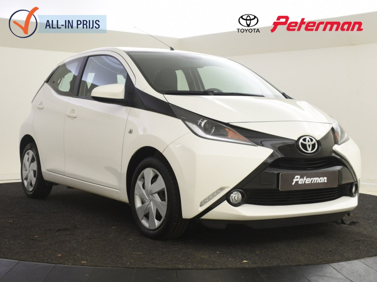 Toyota Aygo - 1.0 VVT-i x-play | Camera - AutoWereld.nl