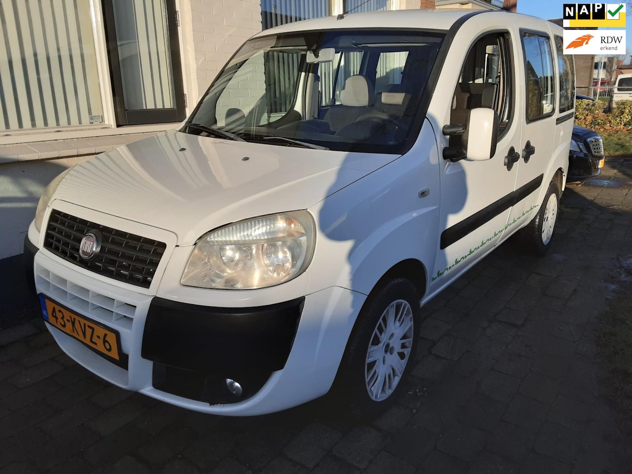 Fiat Doblò - 1.4 Family 1.4 Family - AutoWereld.nl