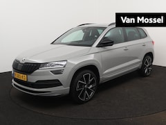 Skoda Karoq - 1.5 TSI ACT Sportline Business | DIGITAAL DASHBOARD | STOELVERWARMING | PARKEERSENSOREN |