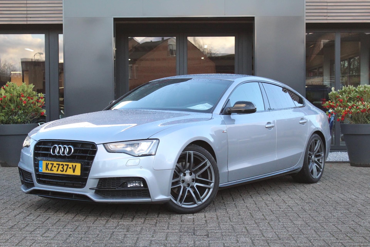 Audi A5 Sportback - 1.8 TFSI 177 Pk S-Line Sportback- Ecc-Cruise-Navi-enz - AutoWereld.nl