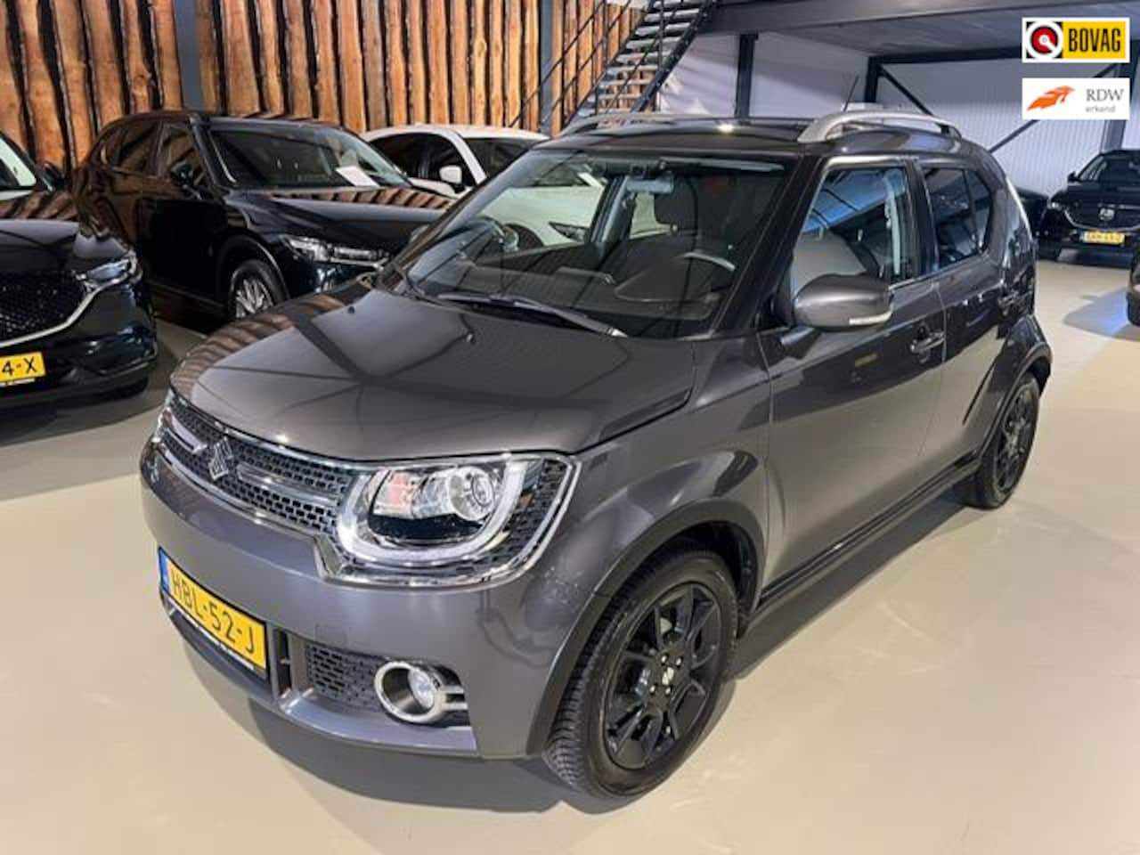 Suzuki Ignis - 1.2 Stijl camers stoelverwarming navigatie keyless - AutoWereld.nl