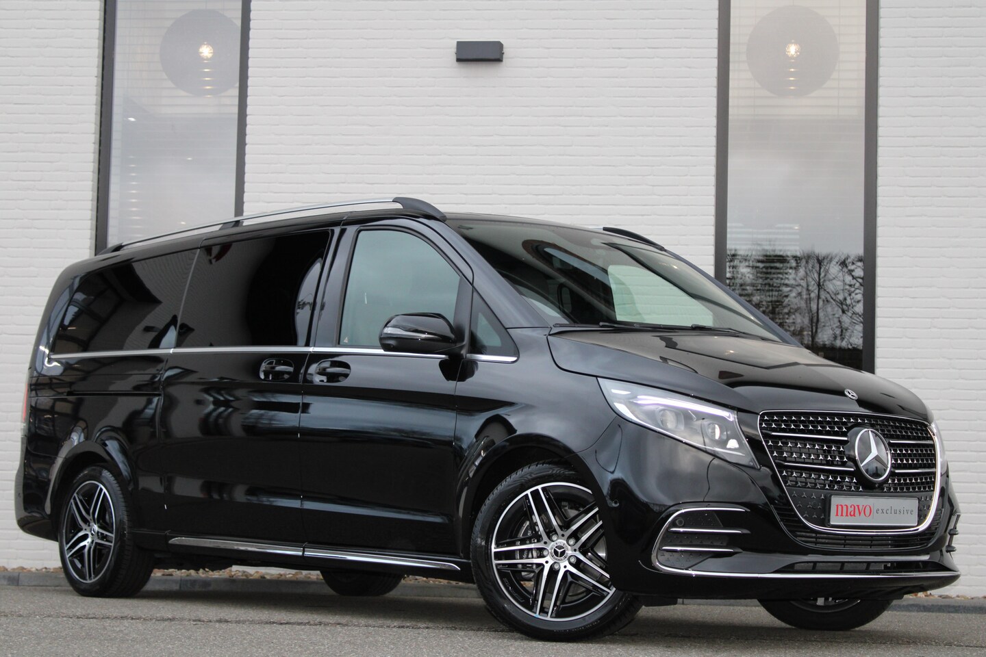 Mercedes-Benz V-klasse - 300d / BPM VRIJ / XXL / DC / AMG / New Model / 2x Elec Schuifd / 360 Cam / Burmester / Vol - AutoWereld.nl