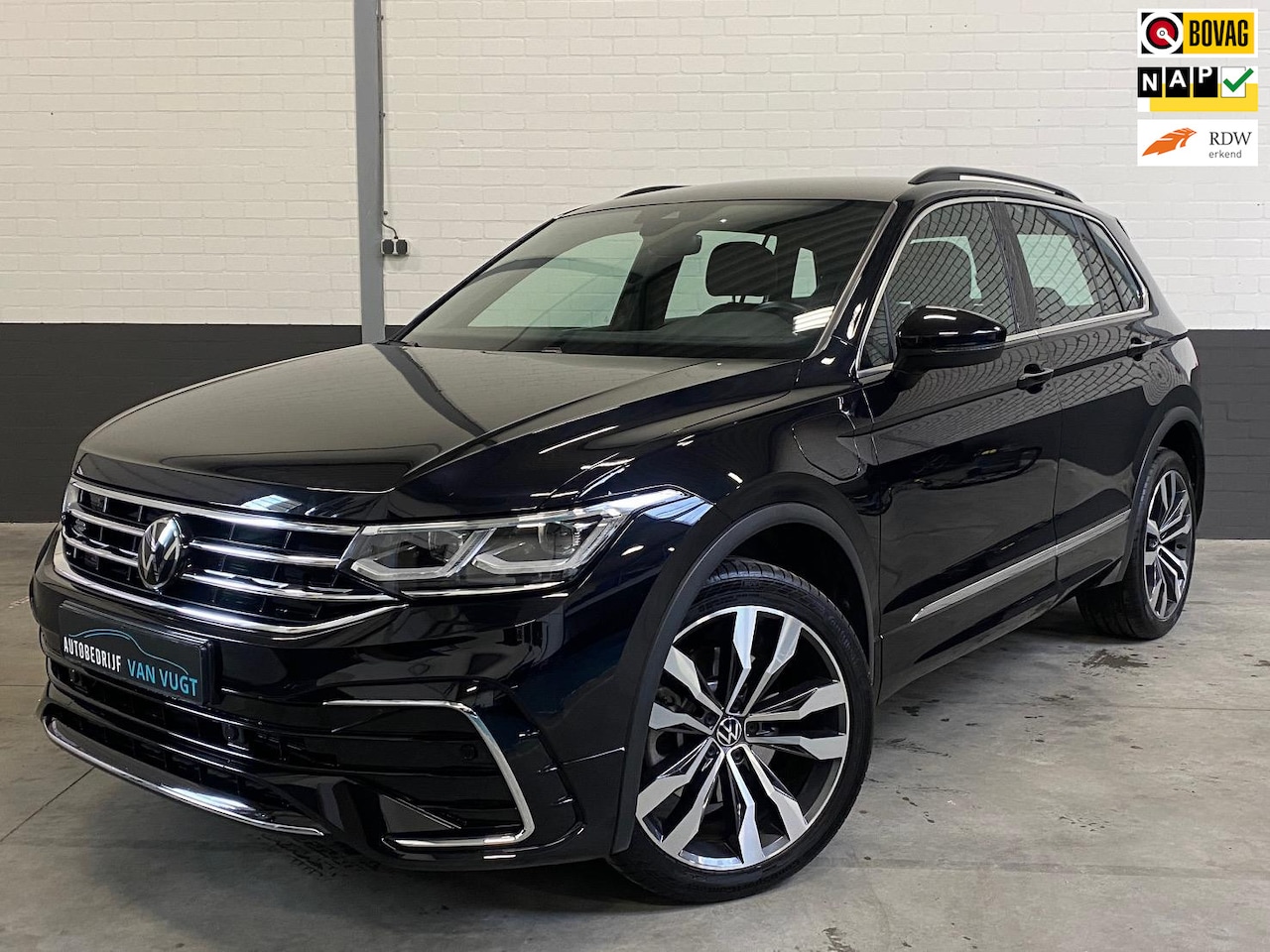 Volkswagen Tiguan - 1.4 TSI R-Line Business+ GTE 245 pk eHybrid - AutoWereld.nl