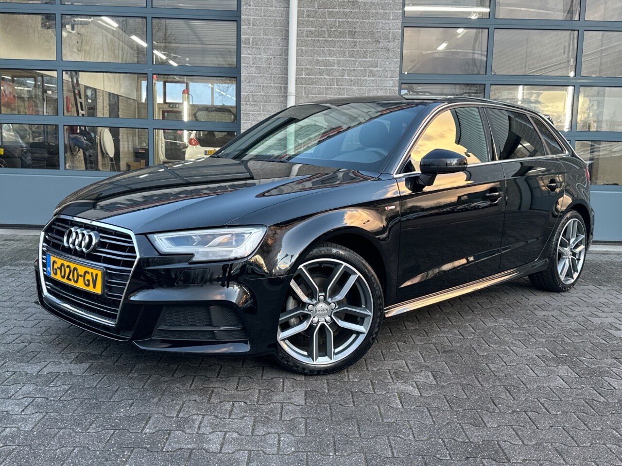 Audi A3 Sportback - 35 TFSI CoD Advance Sport | S-LINE | VIRTUAL COCKPIT | - AutoWereld.nl