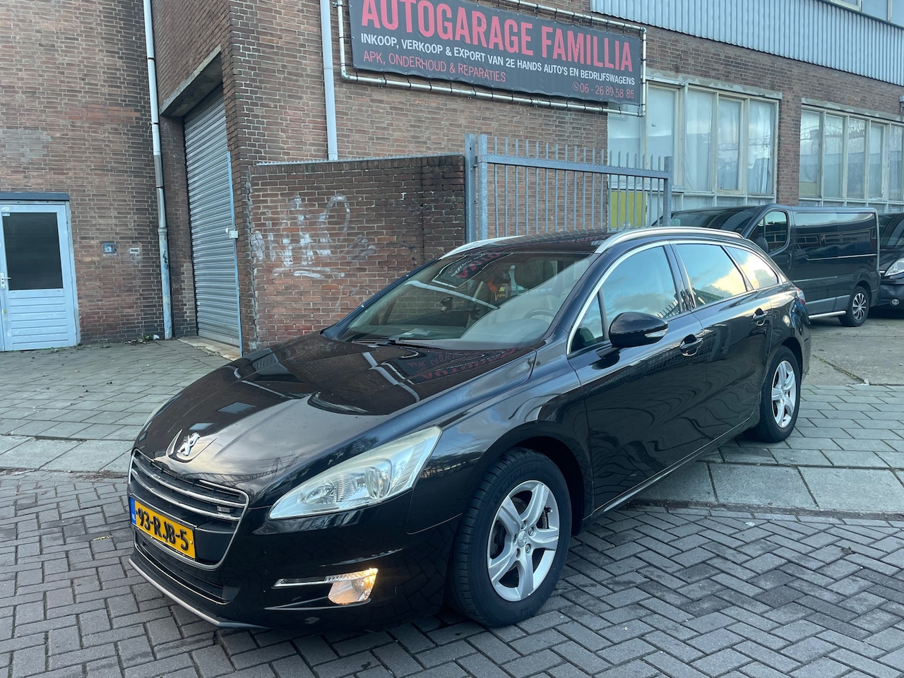 Peugeot 508 SW - 1.6 e-HDi Blue Lease Executive 1.6 e-HDi Blue Lease Executive - AutoWereld.nl