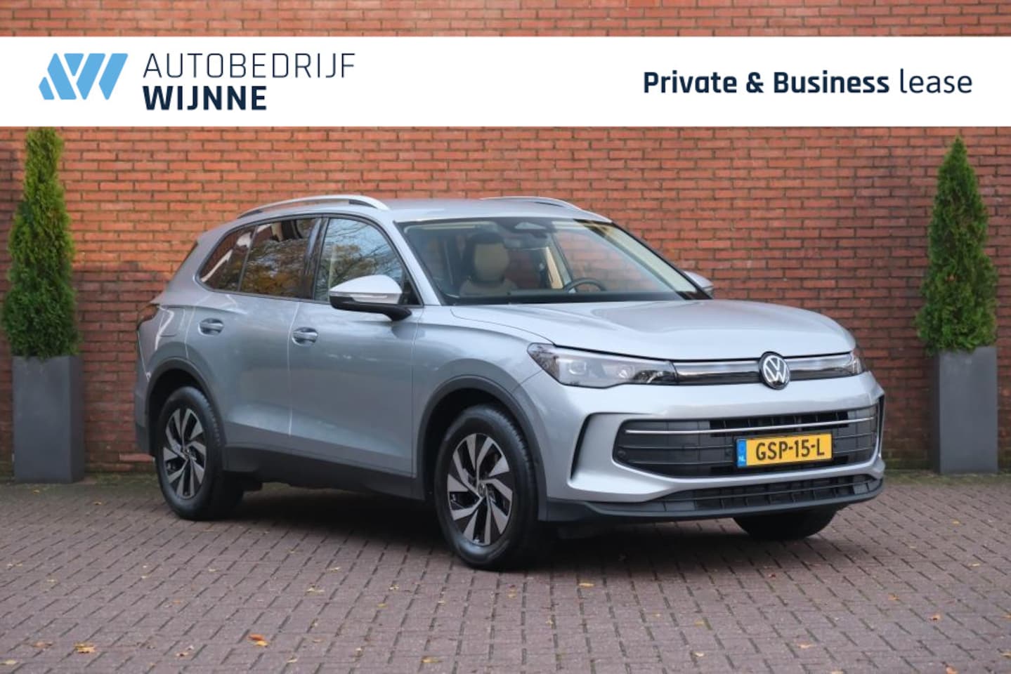 Volkswagen Tiguan - 1.5 eTSi 150pk DSG Life Edition | App Connect | Climate | Camera | Keyless | PDC | Winter - AutoWereld.nl