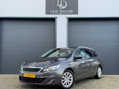 Peugeot 308 SW - 1.2 PureTech Style / Panorama / Navigatie