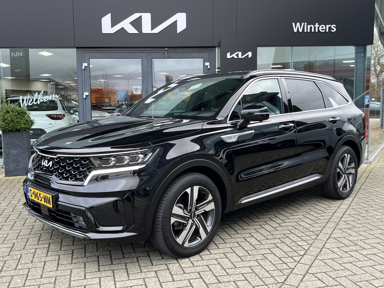 Kia Sorento - 1.6 T-GDI Plug-in Hybrid 4WD ExecutiveLine 7p. ECC Cr.Control-Adapt. Navi+Camera+BT Leder+ - AutoWereld.nl