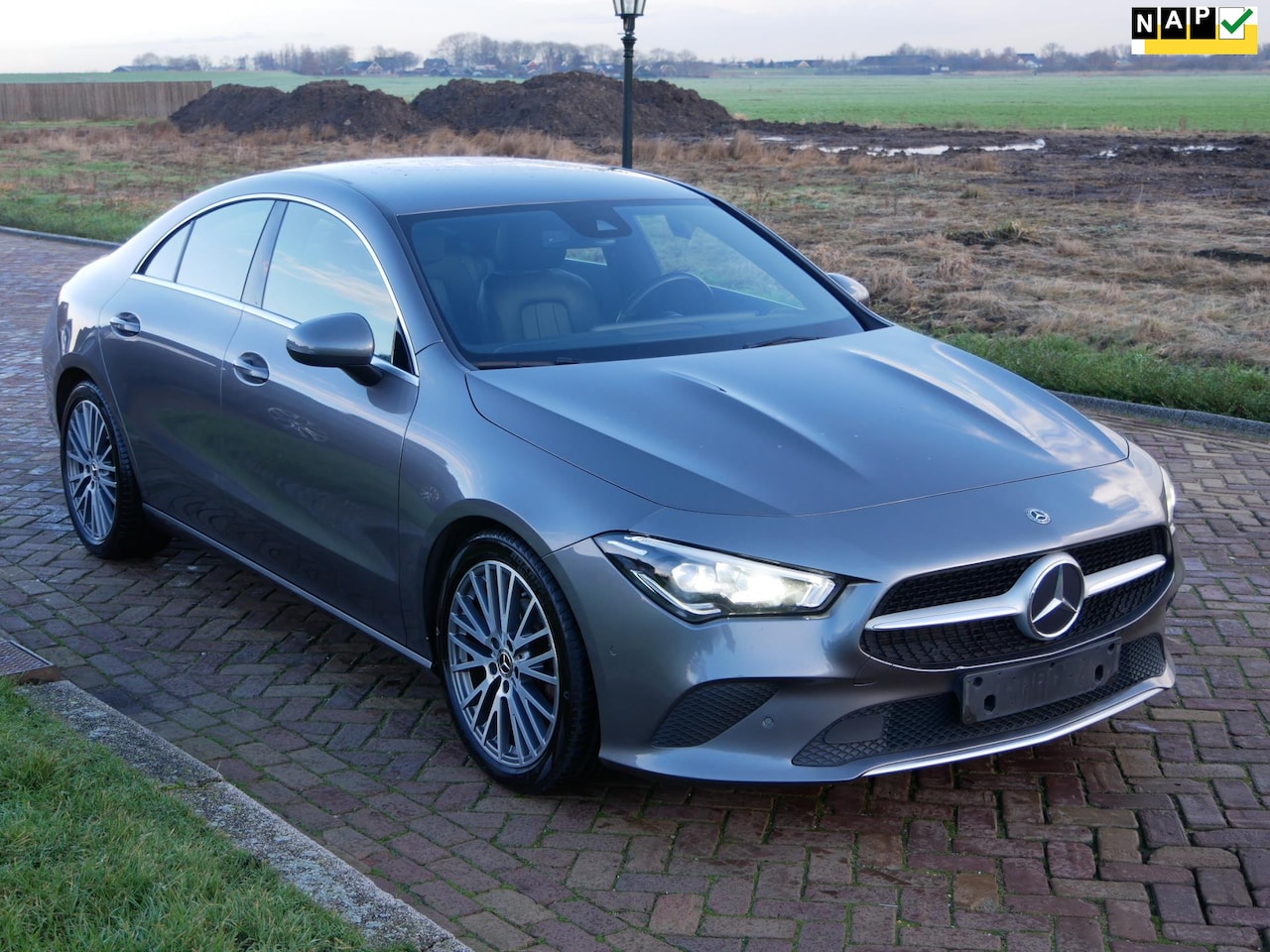 Mercedes-Benz CLA-Klasse - 180 d Launch Edition ** 16999 NETTO ** LEATHER - AutoWereld.nl