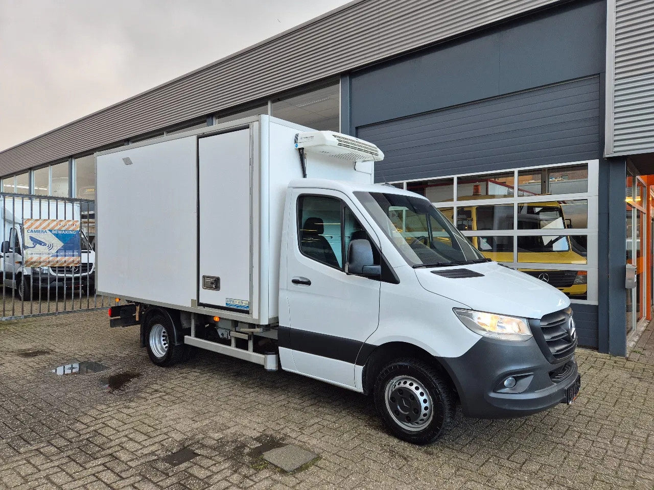 Mercedes-Benz Sprinter - 516 CDI Kuhlkoffer/ TK V200 MAX -20/ ATP CERT./ Standby 230V - AutoWereld.nl