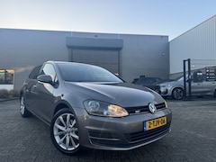 Volkswagen Golf - 1.2 TSI Airco|AutoPark Trendline 2014