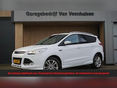 Ford Kuga - 1.5 150PK Titanium Styling Pack Pano.Dak Groot Navi A-Camera Keyless Trekhaak 18inch LM Xe