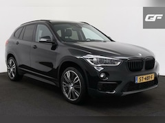 BMW X1 - sDrive18i High Executive Pano Leer HUD Navi NAP