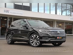 Volkswagen Touareg - 3.0 TSI e-Hybrid Pano I ACC