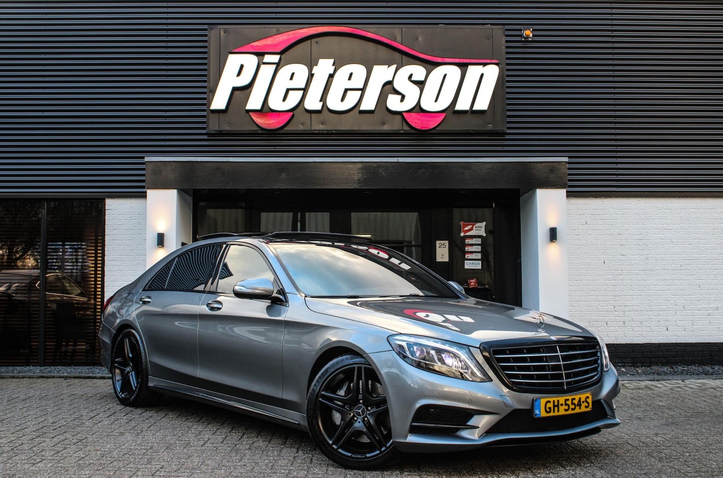 Mercedes-Benz S-klasse - 500 e Lang AMG NAP PANO 360 SOFTCLOSE ACC - AutoWereld.nl