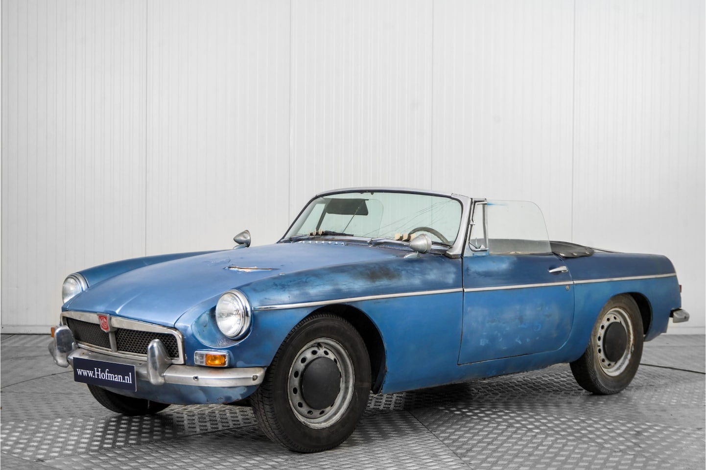 MG B type - MGB 1.8 lepeldeur - AutoWereld.nl