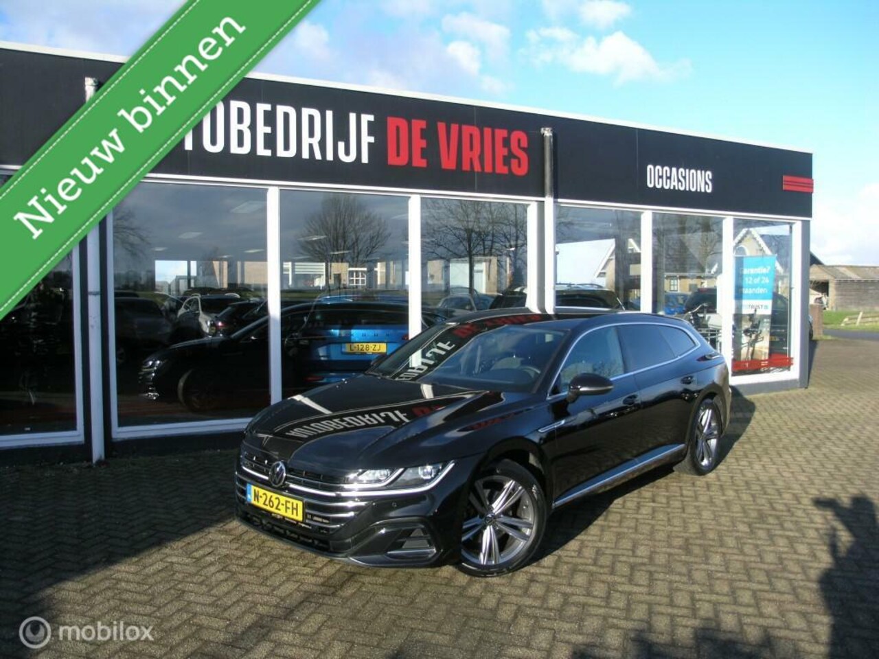 Volkswagen Arteon Shooting Brake - 2.0 TSI R-Line Business 2.0 TSI R-Line Business+ - AutoWereld.nl