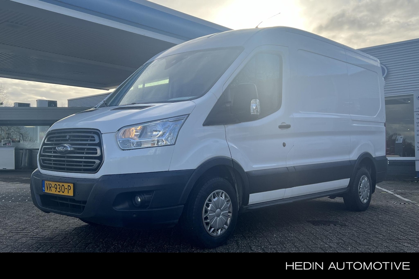 Ford Transit - 310 2.2 TDCI L2H2 Trend 310 2.2 TDCI L2H2 Trend - AutoWereld.nl