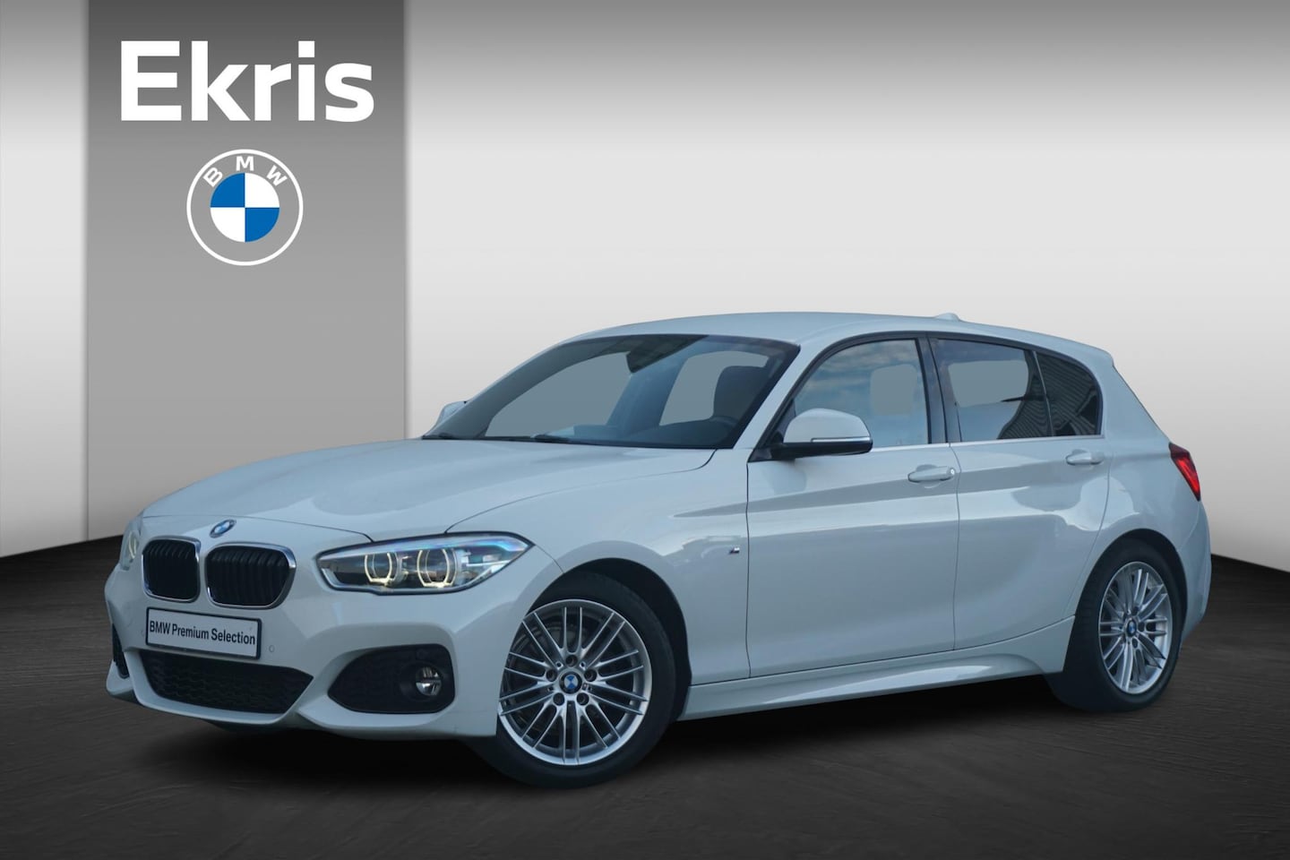 BMW 1-serie - 5-deurs 118i High Executive M Sportpakket 17'' / Verwarmde stoelen / Extra getint glas / L - AutoWereld.nl