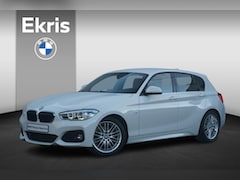 BMW 1-serie - 5-deurs 118i High Executive M Sportpakket 17'' / Verwarmde stoelen / Extra getint glas / L