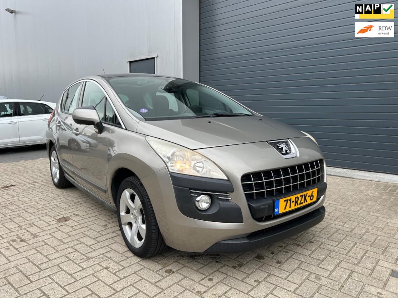 Peugeot 3008 - 1.6 THP ST PANO CLIMA NAP PDC 2011 - AutoWereld.nl