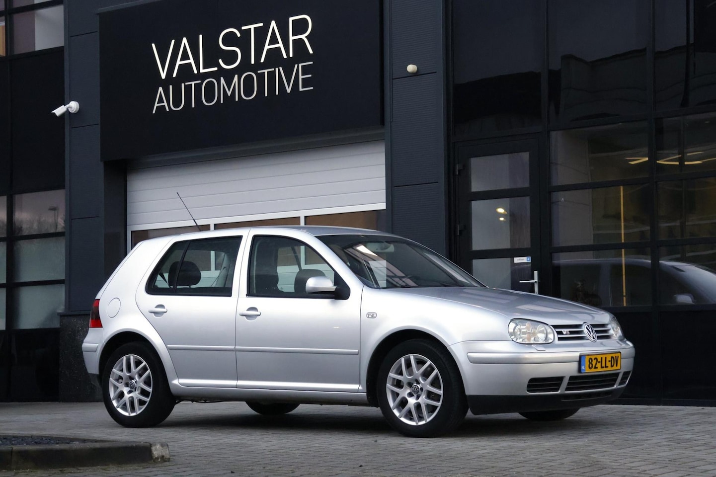 Volkswagen Golf - 2.3 V5 Highline | Unieke staat! | 170 PK | NAP - AutoWereld.nl