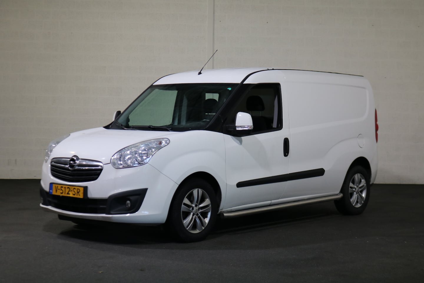 Opel Combo - 1.3 CDTi L2 H1 Sport Koelwagen - AutoWereld.nl