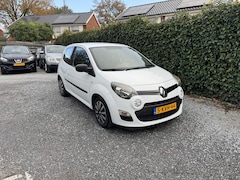 Renault Twingo - 1.2 16V Parisienne | Airco | Elekt. Ramen | Radio / CD | Trekhaak | APK tot 04-04-2025