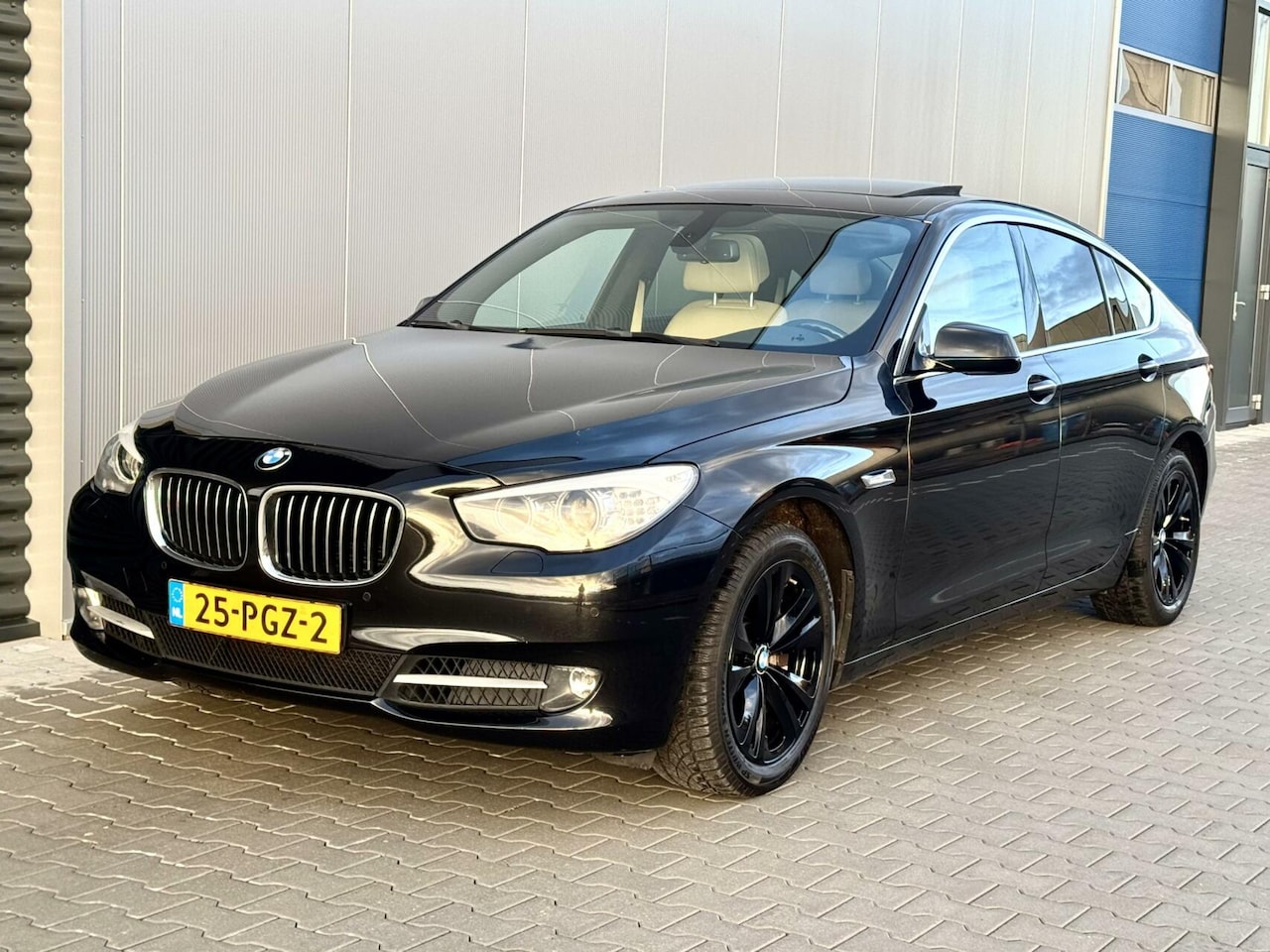 BMW 5-serie Gran Turismo - 535i High Executive | Panoramadak ! - AutoWereld.nl