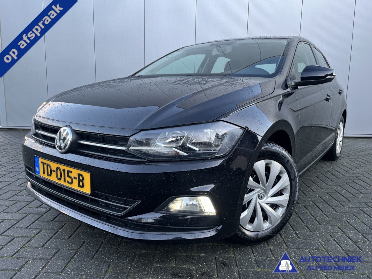 Volkswagen Polo - 1.0 TSI Comfortline Carplay Cruise - AutoWereld.nl