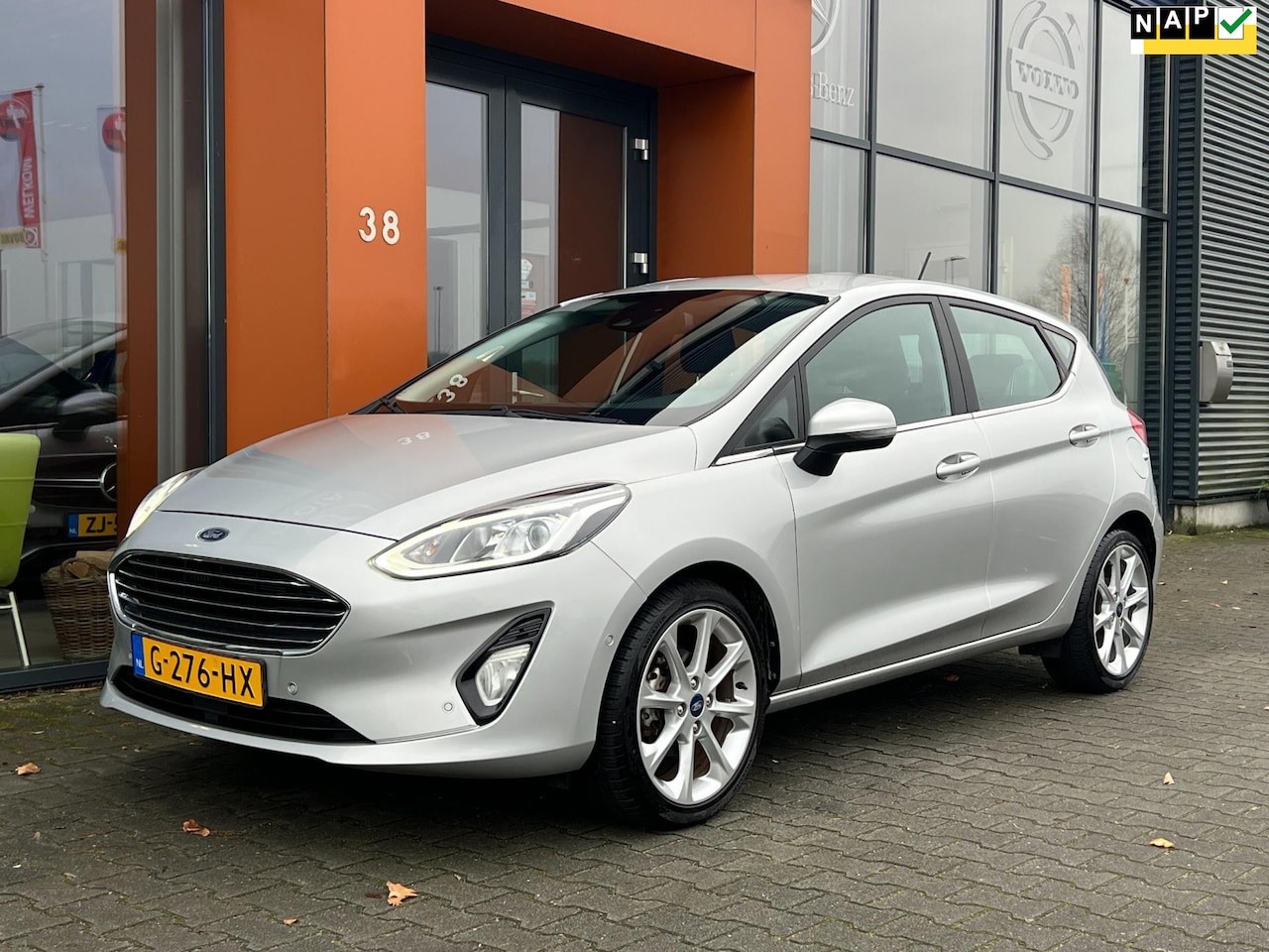 Ford Fiesta - 1.0EcoB Titanium|Carplay|Stuur&stoelverw|PDC|NAP - AutoWereld.nl