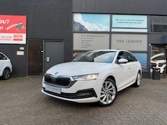 Skoda Octavia Combi - 1.4 TSI iV PHEV Ambition, Automaat, Modeljaar 2022