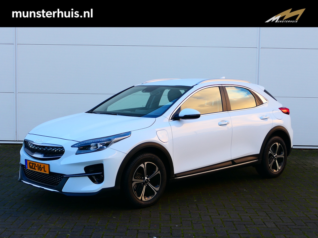 Kia XCeed - 1.6 GDi PHEV DynamicLine - Camera, stoel en stuurverwarming, sensor v+a, dakrails - AutoWereld.nl