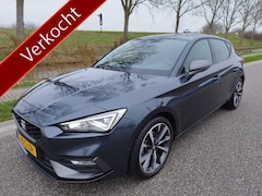 Seat Leon - 1.5 eTSI FR * 19.331 km * 18 inch * NAVI * DSG