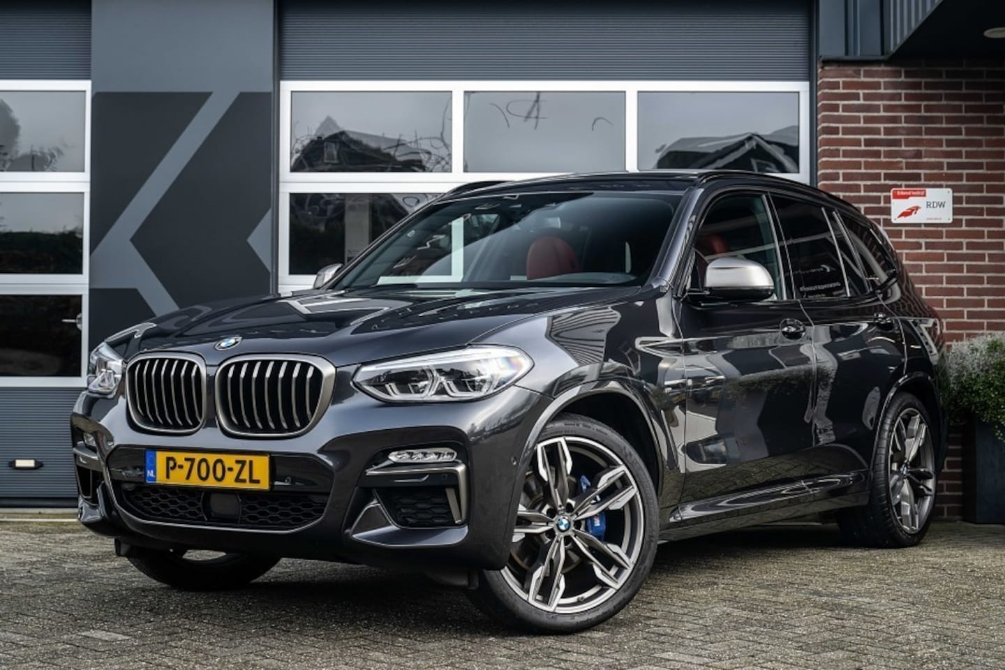 BMW X3 - M40i xDrive High Executive | Panorama | 360 | H/K | Head-Up | Memory | 21 Inch | Trekhaak - AutoWereld.nl